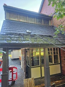 Roof cleaning before/after - image j5